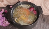 乌鸡汤怎么做好喝 乌鸡汤的做法