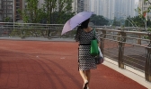 重庆今天最高温达38℃ 夜间开始新一轮强降雨将入侵