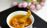虫草花参鸡汤的做法