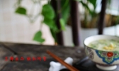 鸡蛋灌油条的做法