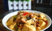 鲶鱼炖豆腐的做法
