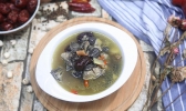 药膳乌鸡汤的做法 药膳乌鸡汤怎么做