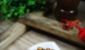 油酥花生米的做法
