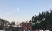 强冷空气袭北京阵风可达七八级 气温下降“冻住”周末