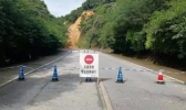 桂林武鸣公路一路段大面积塌方 目前已暂时封闭交通