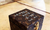 何猷君审美是怎么回事 何猷君求婚现场的审美遭到质疑