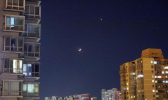 金星伴月现场实拍（图） 双筒望远镜观察效果更好