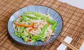芹菜金针菇的做法 芹菜金针菇怎么做好吃