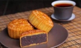 中秋节吃月饼会发胖吗？中秋节的月饼热量高吗？