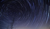 英仙座流星雨今夜迎极大值 每小时可见流星超100颗