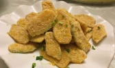 蛋黄南瓜的简单做法 蛋黄南瓜怎么做的