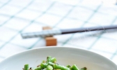 橄榄肉末炒豆角的做法