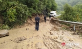 重庆城口县遭遇暴雨 部分地区遭遇塌方滑坡