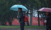 强降雨覆盖湖南全省气温跌至11℃ 局地伴有强对流天气