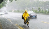 全国天气：节后暴雨侵袭苏皖 南方高温持续