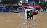 这周末重庆仍有雨水“出没” 专家提醒市民外出备好雨具
