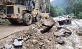 四川甘孜州暴雨部分道路被淹 截止目前已恢复交通10处