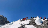 珠峰高程测量登山队撤回6500米前进营地 23日后再考虑冲顶
