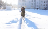 春节来临气象人测量忙 内蒙古阿尔山积雪达30厘米