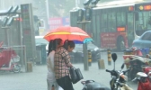 这周末湖南降雨仍将持续 局地气温35℃外出要备好雨具