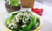 荠菜豆腐丸子汤的做法
