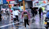 今日安徽阴雨气温下降10℃ 市民户外需及时添加衣物谨防感冒