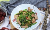 蒜薹炒肉的做法 蒜薹炒肉怎么炒