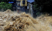 泰国南部暴雨洪涝灾害 已致13人遇难