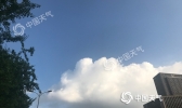 重庆进入晴热少雨时段市民需注意防暑降温