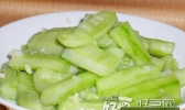 蒜炒拍黄瓜的做法