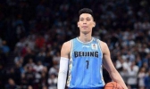 林书豪缺席训练原因是什么？上次对阵北京仅得16分
