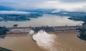 三峡水库迎2020长江2号洪水 共计拦蓄107亿立方米水量