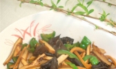 苏椒炒香干的做法