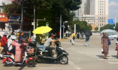 曲靖麒麟区持续晴热天气 市民注意防暑