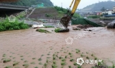 雅安首场区域暴雨致农户房屋被淹