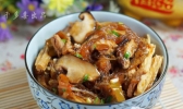 鲜菇腐竹粉丝煲的做法