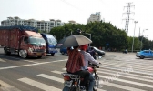 海南发布今年首个高温预警 今明天高温持续