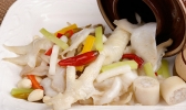 泡椒鸡爪子的家常做法 自制泡椒鸡爪子
